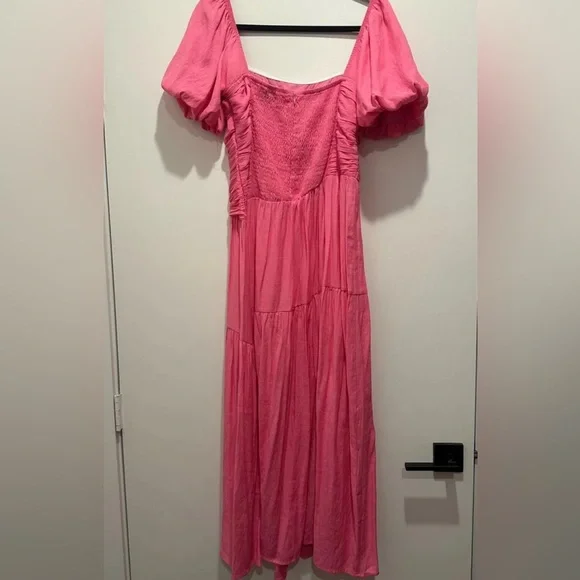 Hello Molly Pink Midi Dress - Picture 3 of 4